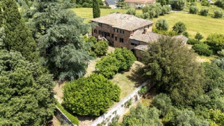 Vendita Casale/Rustico SIENA, A POCHI MINUTI DALLA CITTA'. BARONTOLI (COMUNE DI SOVICILLE). Vendesi, villa padronale da...